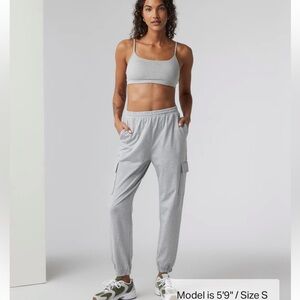 Vuori Boyfriend Cargo Sweatpant Size S